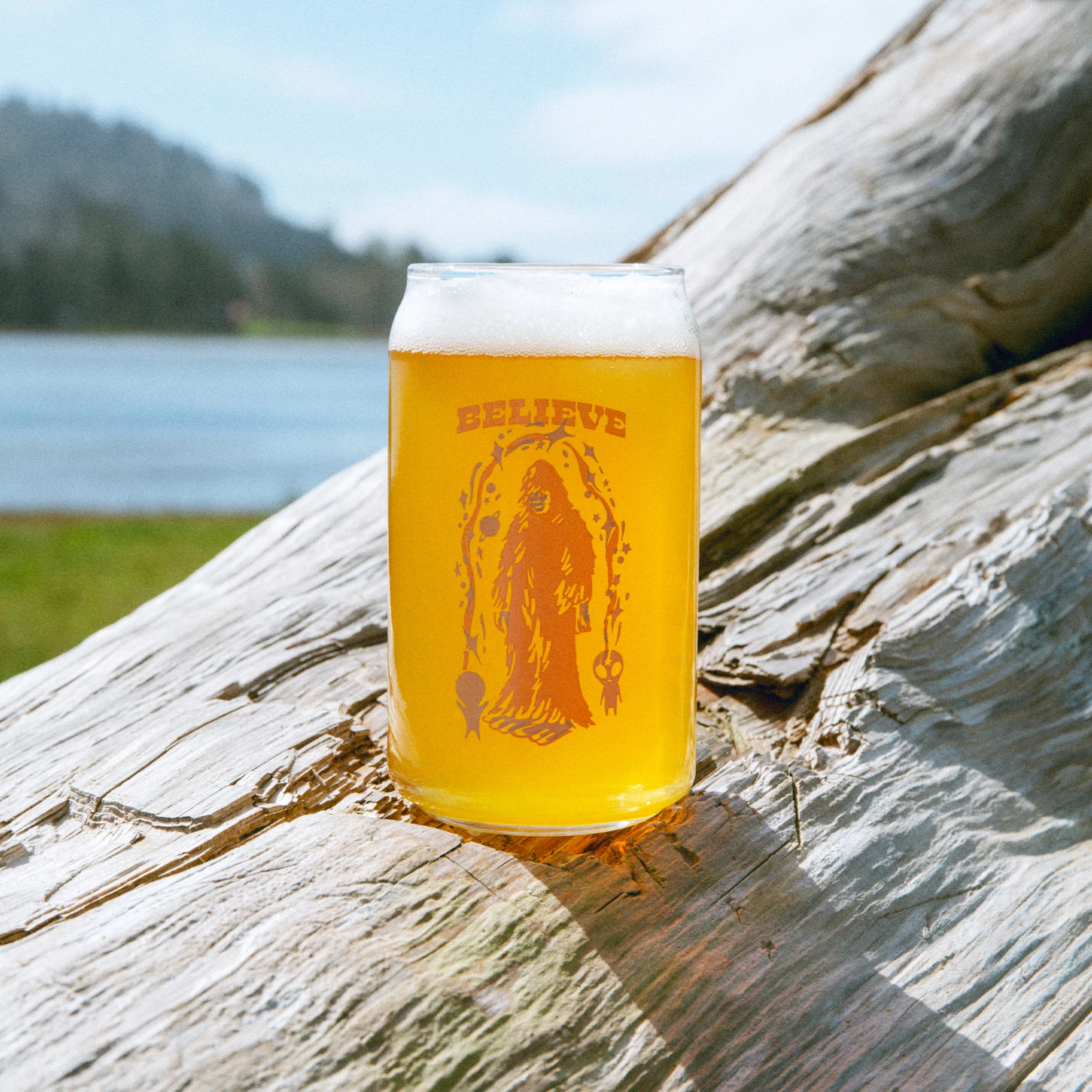 Believe Bigfoot Beer Can Glass - Image 2