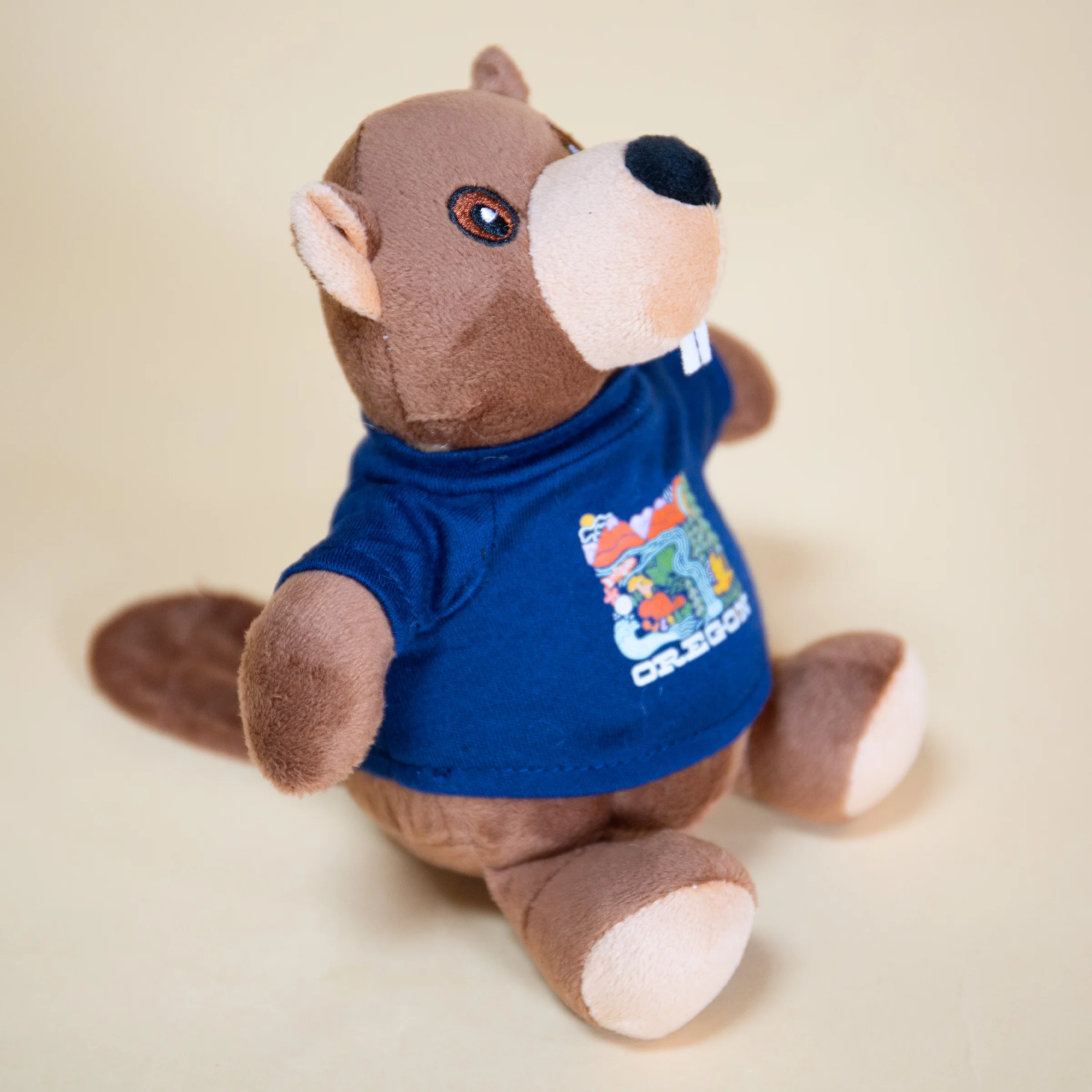 OR Adventures Beaver Plushy - Image 2