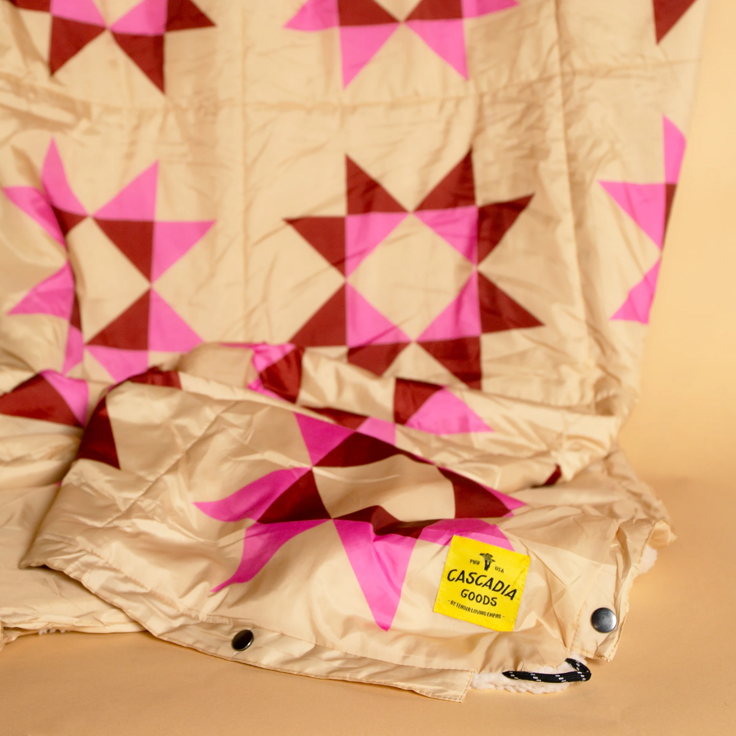 Quilt Stars Camp Blanket - Image 5