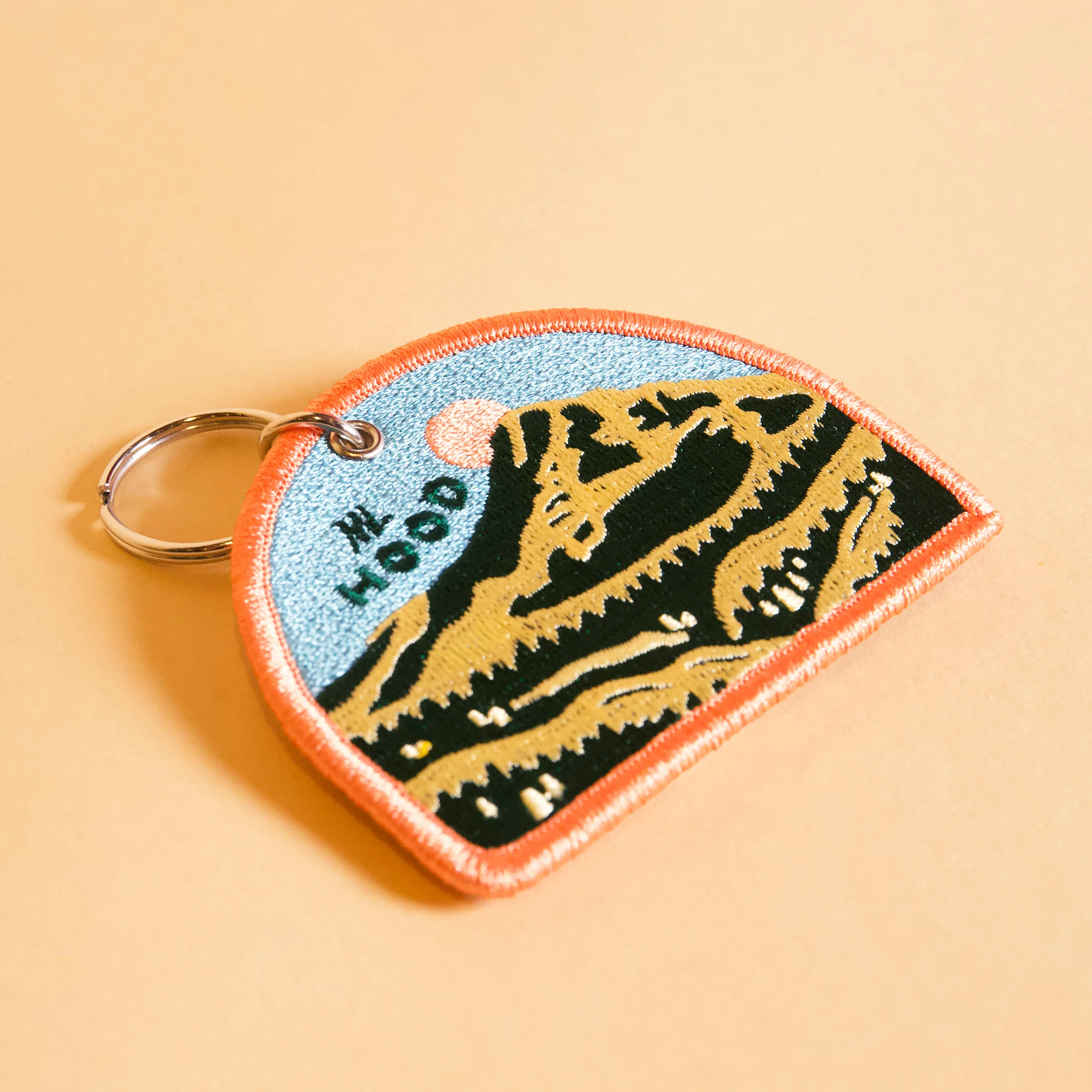 Retro Mt. Hood Patch Keychain - Image 3