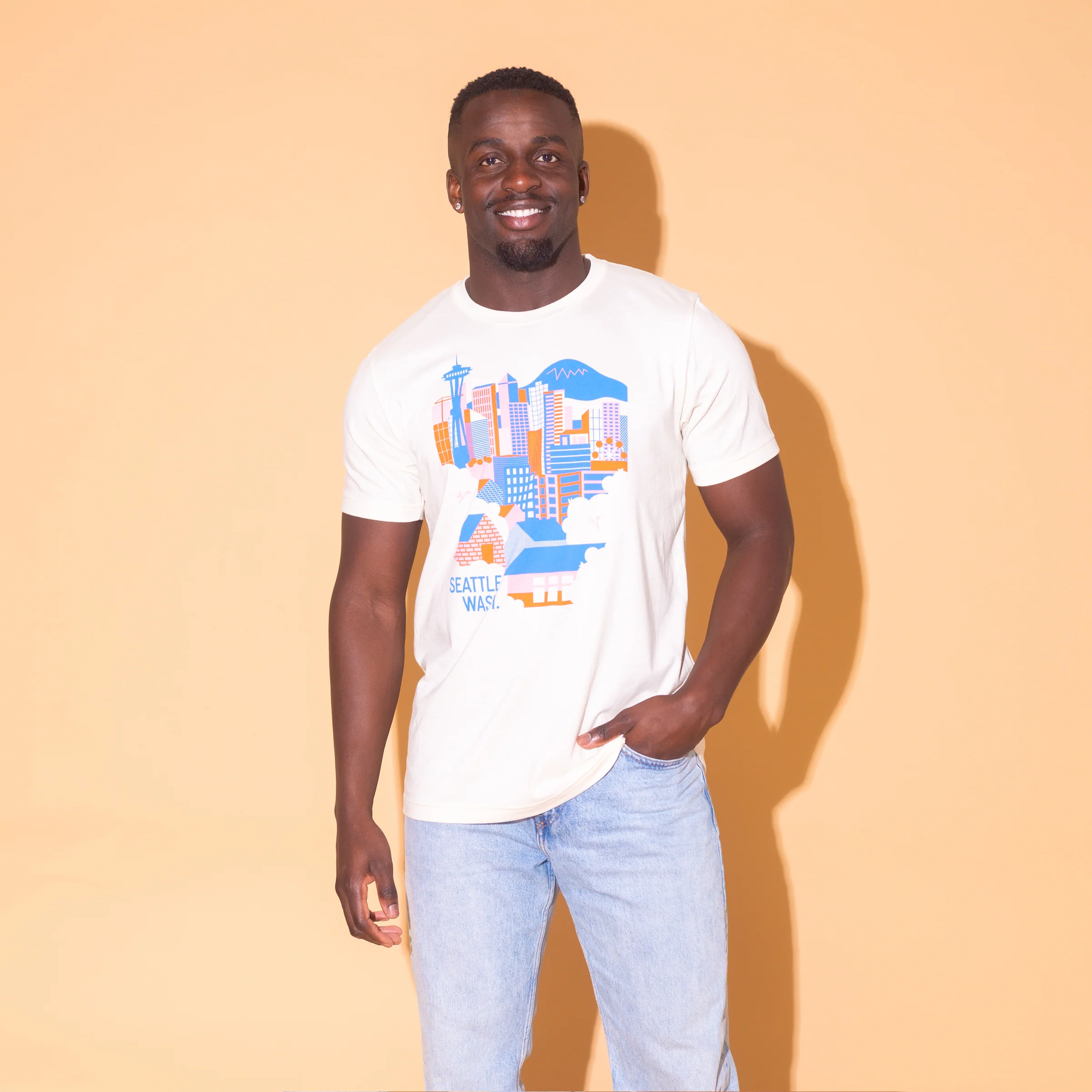 Seattle Skyline Unisex Shirt (Natural) - Image 4