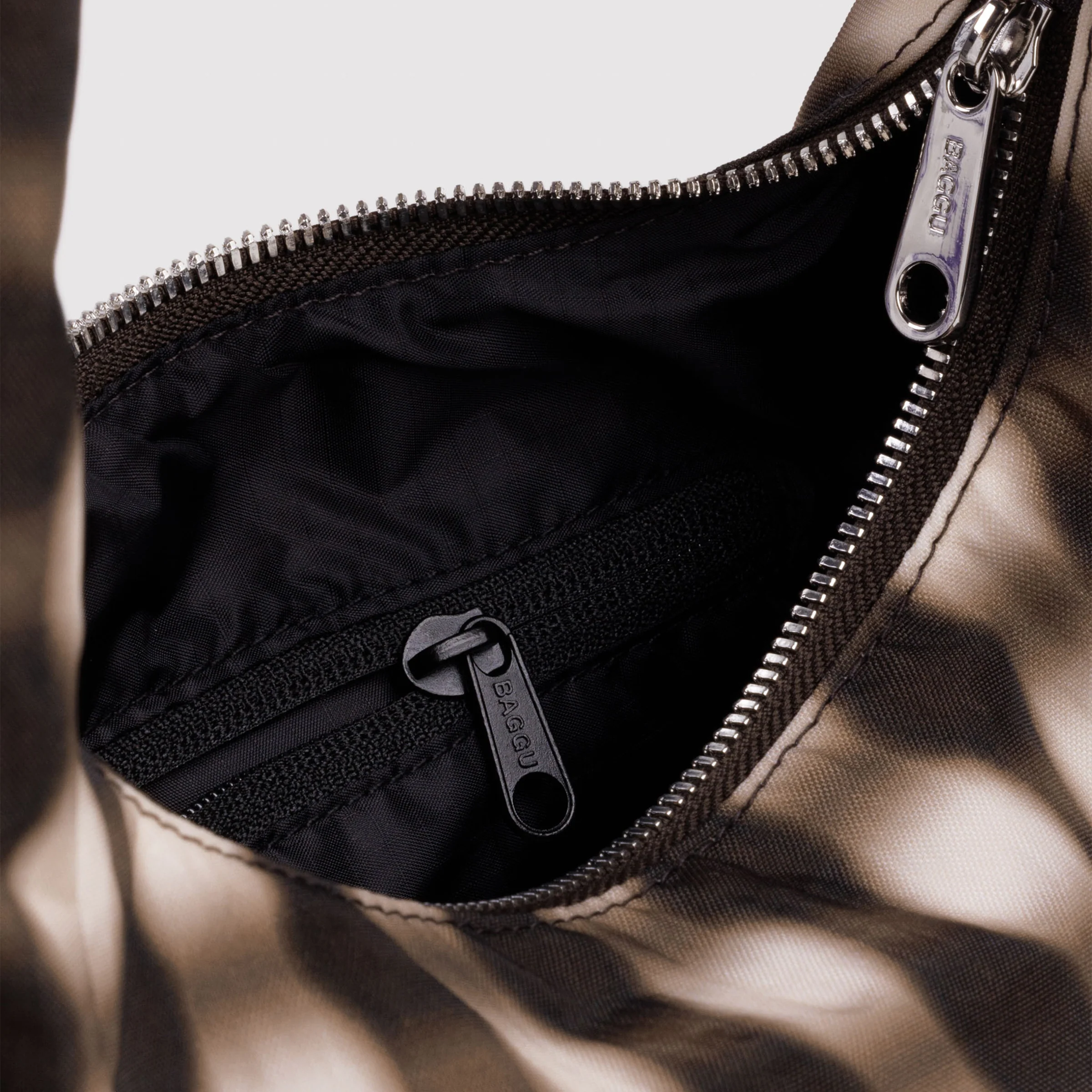 Small Nylon Meringue Bag - Image 7
