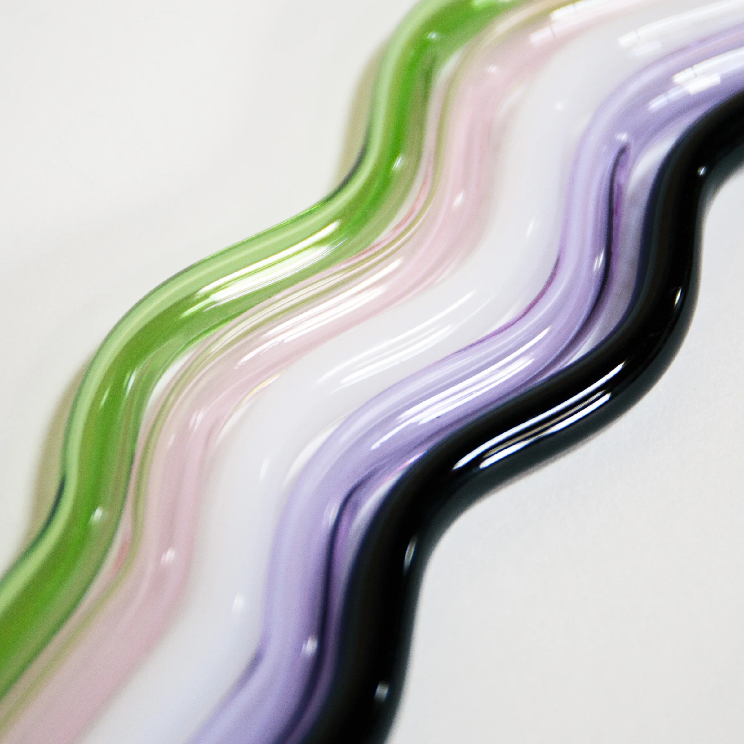 Wavy Glass Straws - Image 2
